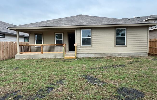 4 beds, 2 baths, $2,500