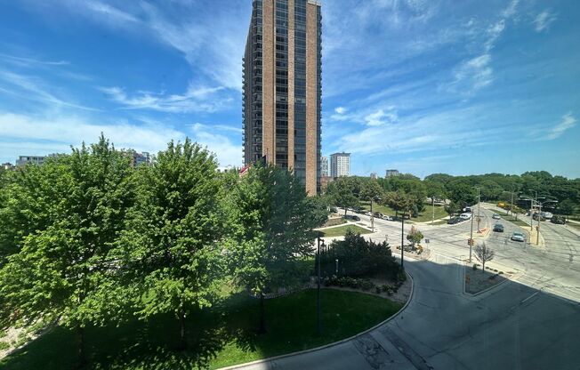 1 bed, 1 bath, $1,225, Unit 51