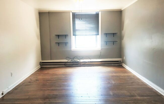 Studio, 1 bath, $1,025, Unit G