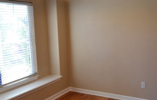 2 beds, 2 baths, $1,650