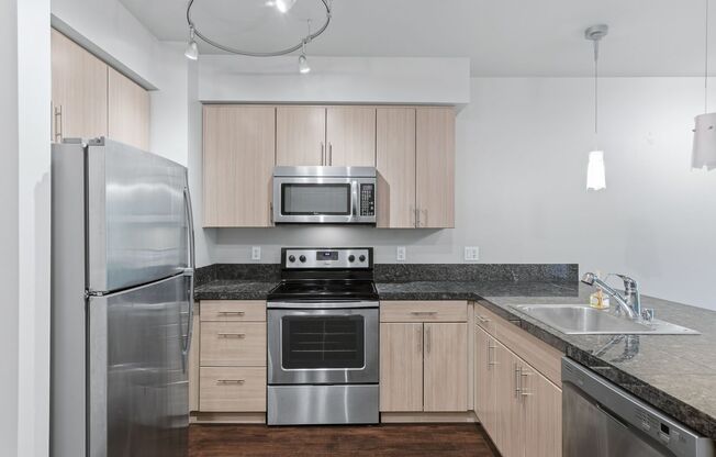 1 bed, 1 bath, 606 sqft, $2,699, Unit 609