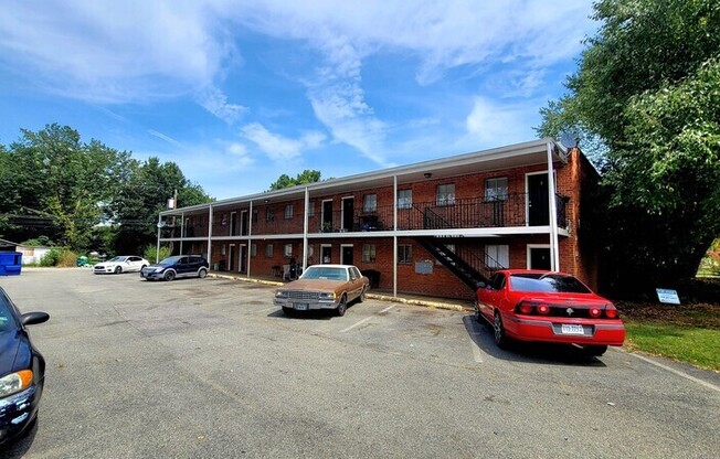 1822 Williamsburg Rd
