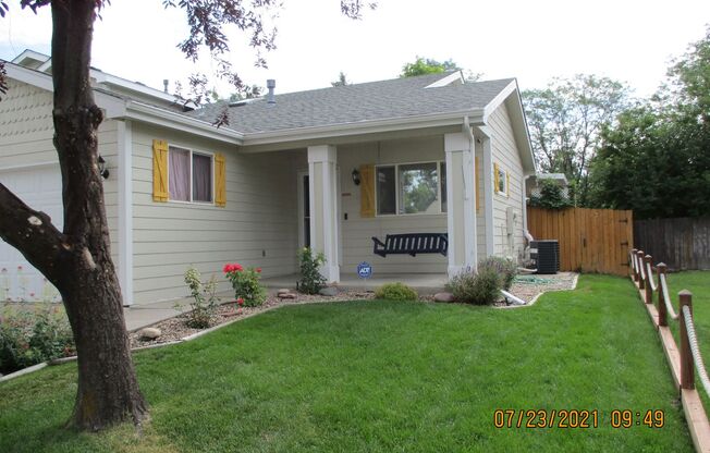 Beautiful 3 Bedroom, 2 Bath, Ranch home for rent in Loveland!