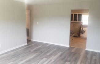 2 beds, 1 bath, $1,150