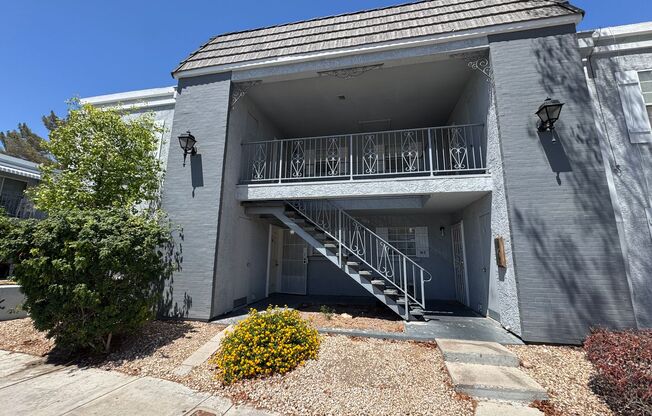 2 beds, 2 baths, $995, Unit # #H 1