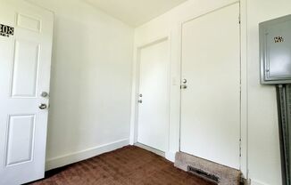 1 bed, 1 bath, 500 sqft, $875, Unit 2