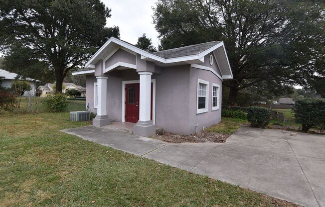 3 beds, 2 baths, $2,000