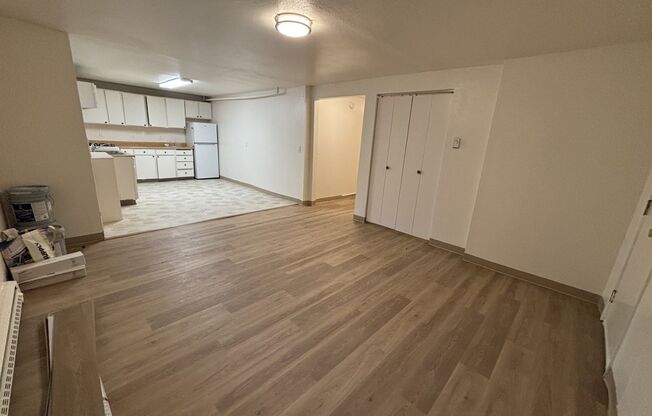 1 bed, 1 bath, 600 sqft, $1,495, Unit B