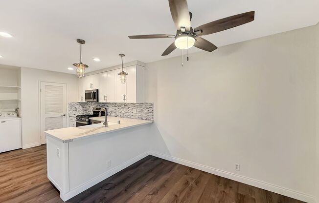 Spacious 3BR/2BA with Private Yard in Paradise Hills
