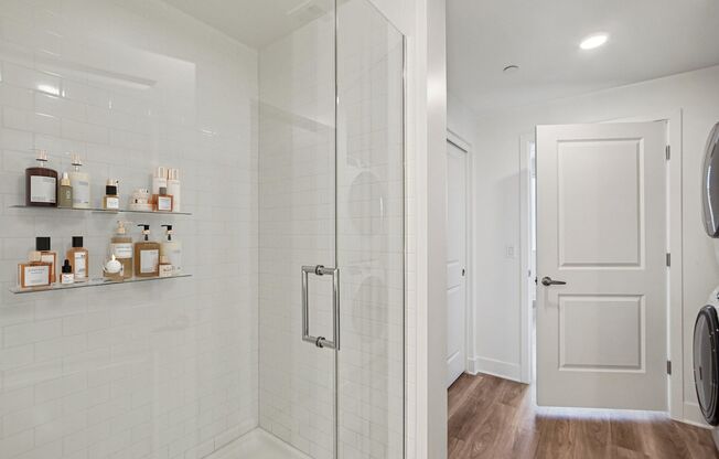 1 bed, 1 bath, 619 sqft, $1,699, Unit 462