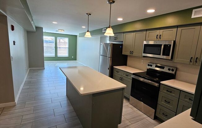 2 beds, 2 baths, 1,218 sqft, $1,350, Unit Neptune 209