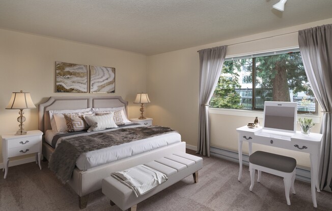 Del Mar Village Apartments