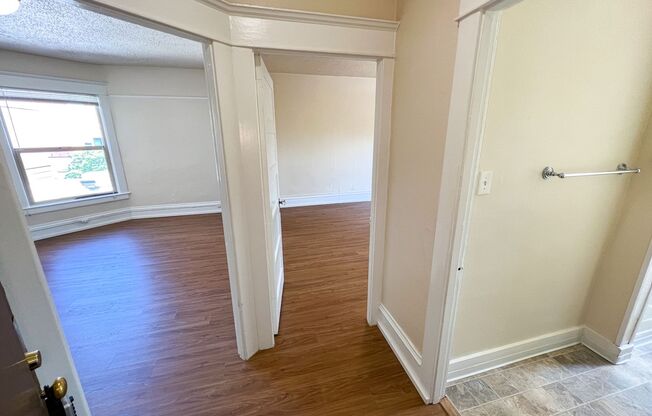 1 bed, 1 bath, 410 sqft, $1,795, Unit 301