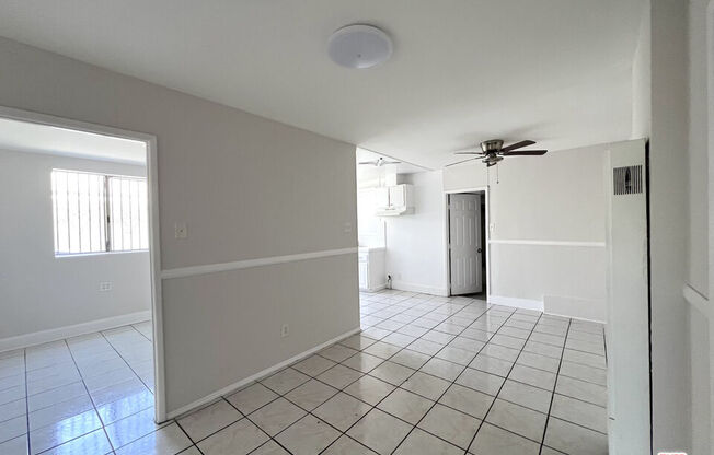3260 E 4 ST