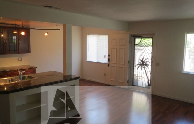 2 beds, 1 bath, $2,800