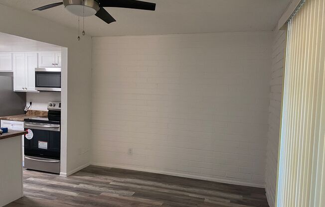 1 MONTH FREE rent 2 bed 1 bath with private Patio