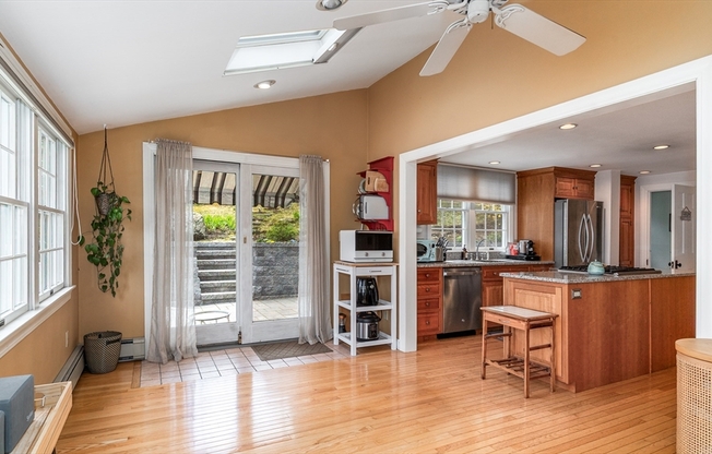 51 LYNN FELLS PKWY
