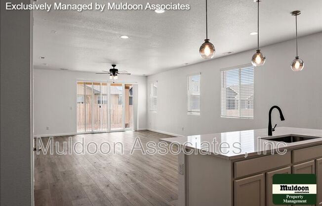 2212 SUNRISE LN