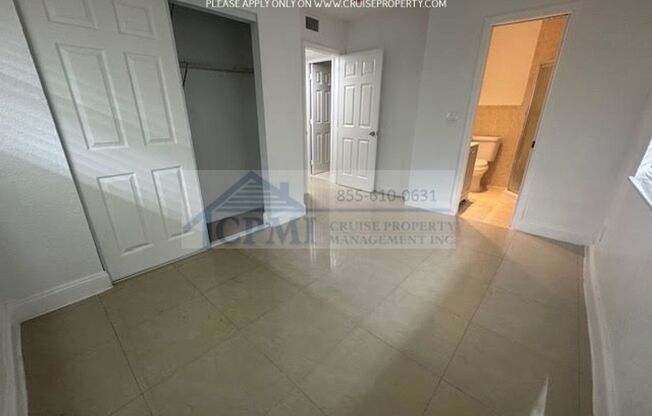 2 beds, 2 baths, 875 sqft, $1,995, Unit 558