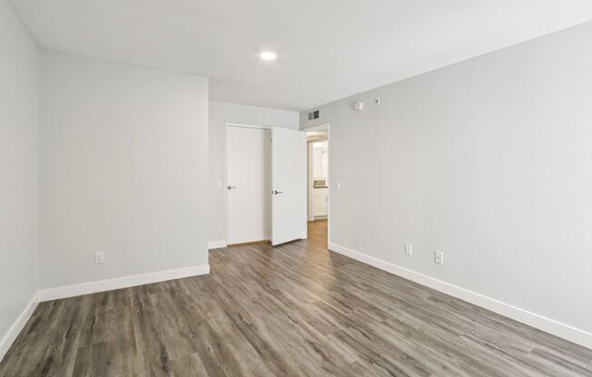 2 beds, 2 baths, 1,195 sqft, $3,198, Unit 112