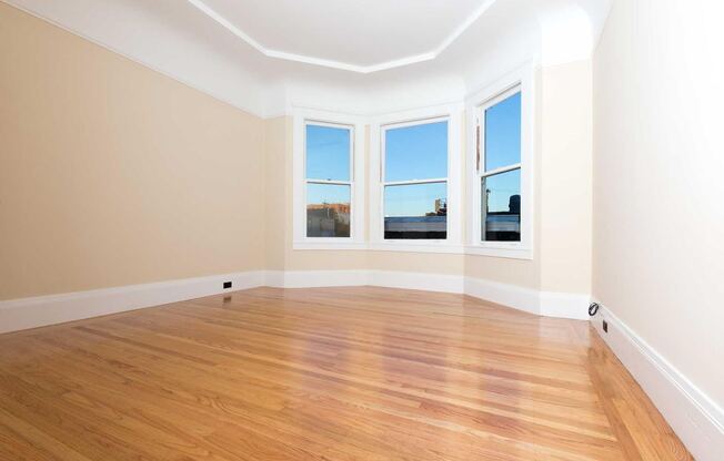 South Van Ness Avenue - 453-455