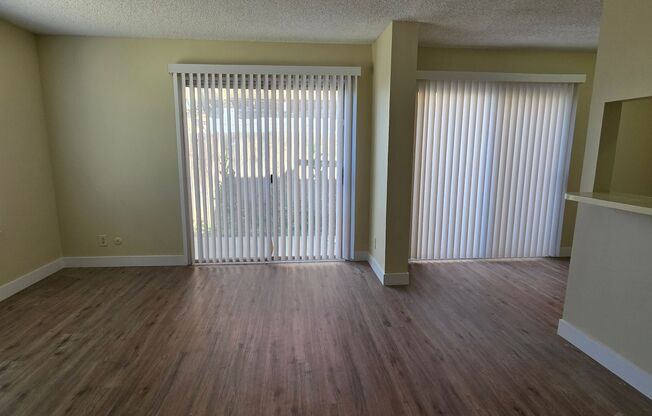 139 - 4734p- 3700 Soranno Ave. -RB
