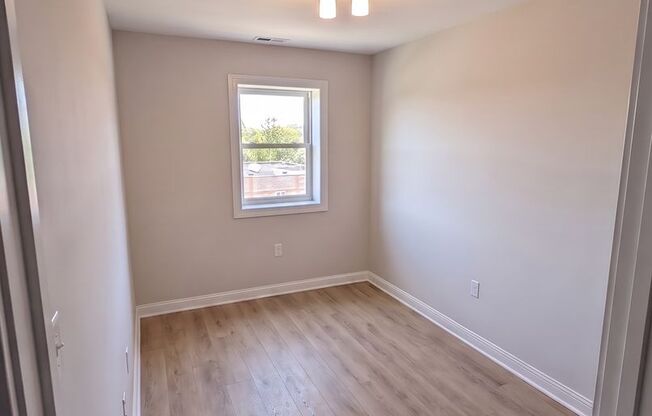 1 bed, 1 bath, $2,500, Unit 4010-403