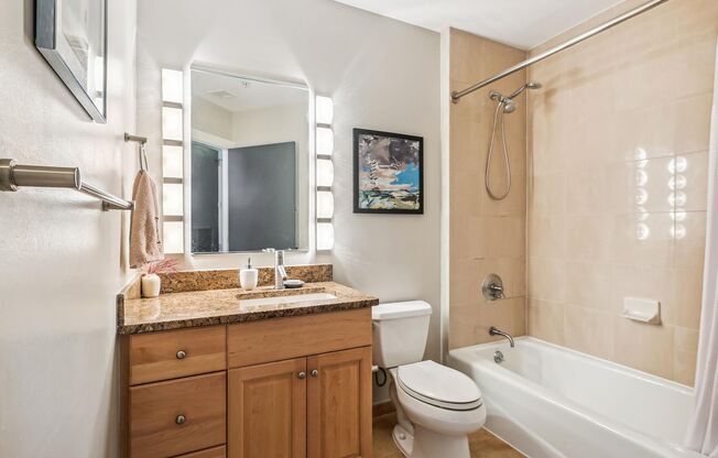 2 beds, 2 baths, $4,000, Unit # 1017