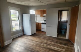 Studio, 1 bath, 500 sqft, $545, Unit #4