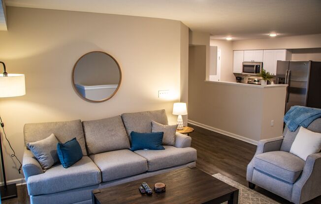 2 beds, 2 baths, 1,130 sqft, $1,880, Unit 29-4165