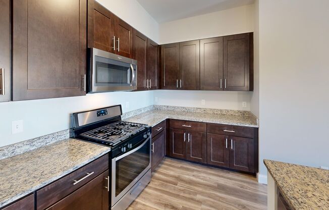 1 bed, 1 bath, 775 sqft, $2,395, Unit 2413