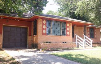 3 beds, 1 bath, $1,500