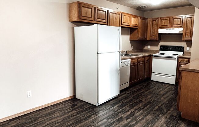 1 bed, 1 bath, 680 sqft, $950, Unit D303
