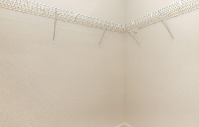 1 bed, 1 bath, 782 sqft, $1,420