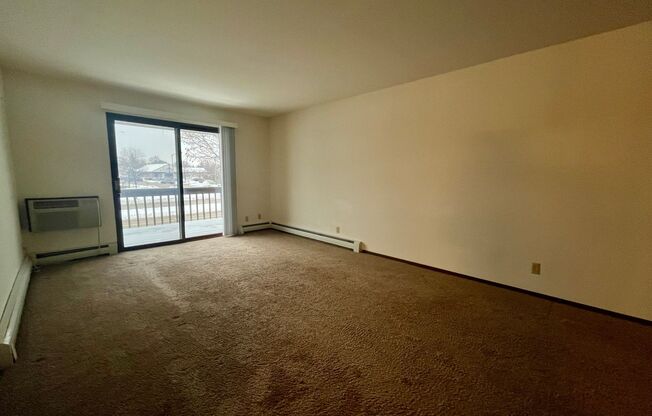 11322 W National Ave