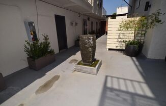 Studio, 1 bath, 436 sqft, $1,475, Unit 129