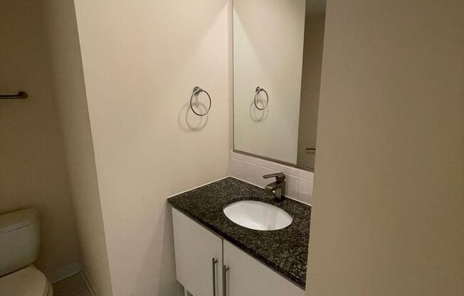 2 beds, 2 baths, 865 sqft, $1,400, Unit 119