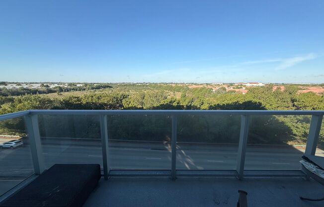 3 beds, 2.5 baths, 1,339 sqft, $3,950, Unit 3-515