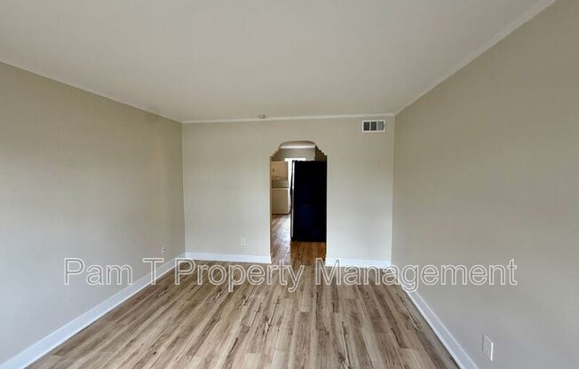 505 W 42 ST