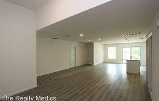 1371 Van Buren Ave SE