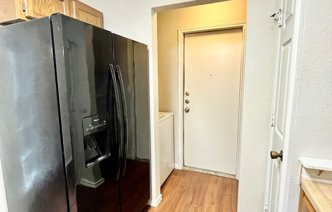 2 beds, 2 baths, $1,495