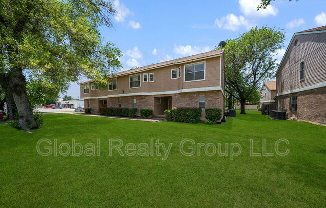 913 SCHERTZ PKWY