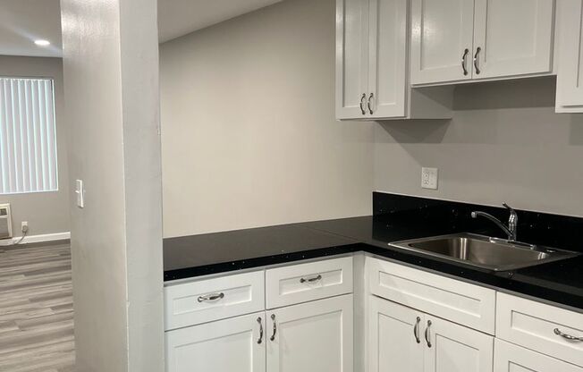 2 beds, 1 bath, 682 sqft, $2,195, Unit 1936-107