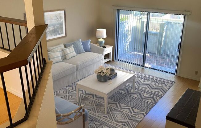 Stunning La Jolla Condo with Space, Style, and Sophistication!