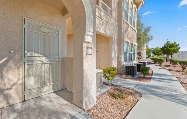 Upgraded 1 Bedroom Condo In Northwest Las Vegas!