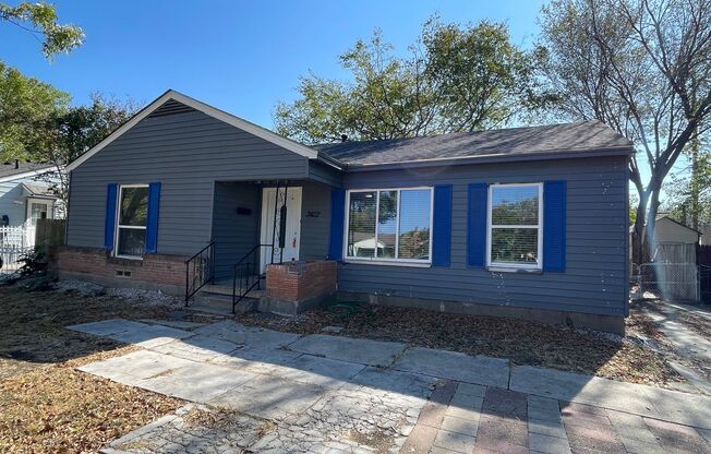 Charming 3 Bedroom House for rent in heart of Dallas!