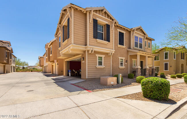 34923 N 30 AVE