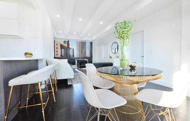 2 beds, 1 bath, 950 sqft, $3,660, Unit 406