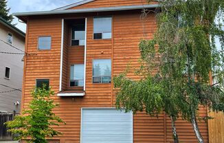 1538 JR 51ST LLC