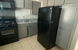 400 Andrews Ave c-23